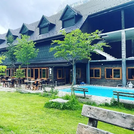 Alpine Guest house Boge
