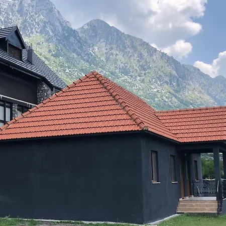 Casa de hóspedes Alpine